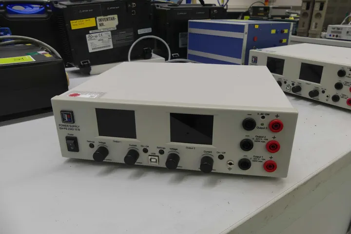 EA Elektro-Automatik - programmierbares Labornetzgerät Typ: EA-PS 2342-10 B